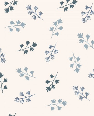Muslin et blåt og hvidt blomstermønster med blade