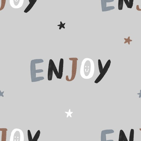 Jersey einen grauen Hintergrund mit dem Wort „Enjoy“