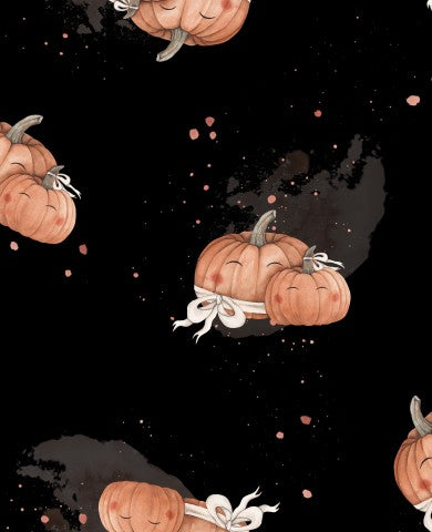 Mostra le tue idee creative su tela di cotone Happy Pumpkins nera! Stampa acrilica in bianco e nero su morbido tessuto di cotone, ideale per cucire prodotti come T