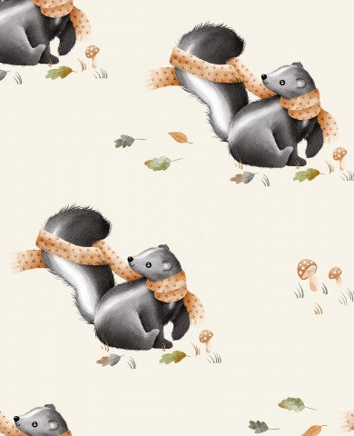 Panama squirrel and leaves