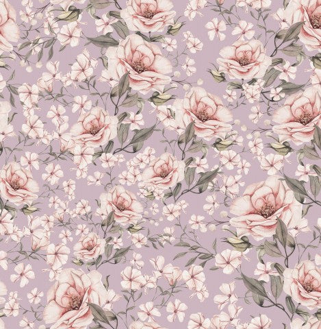 Satinbomuld med blomstermønster med lyserøde blomster på en lilla baggrund