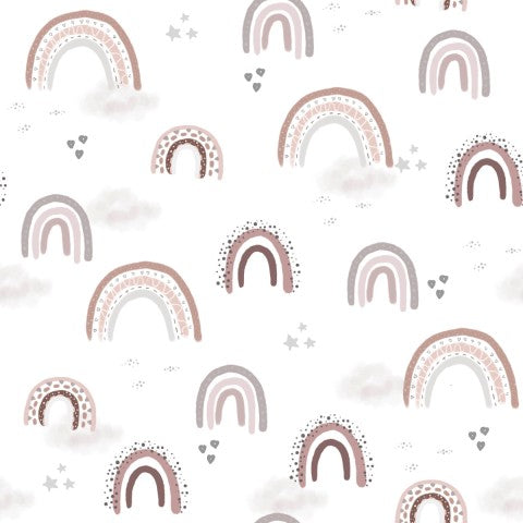 Tissu imperméable sur fond blanc avec des arcs-en-ciel et des nuages ​​roses et gris